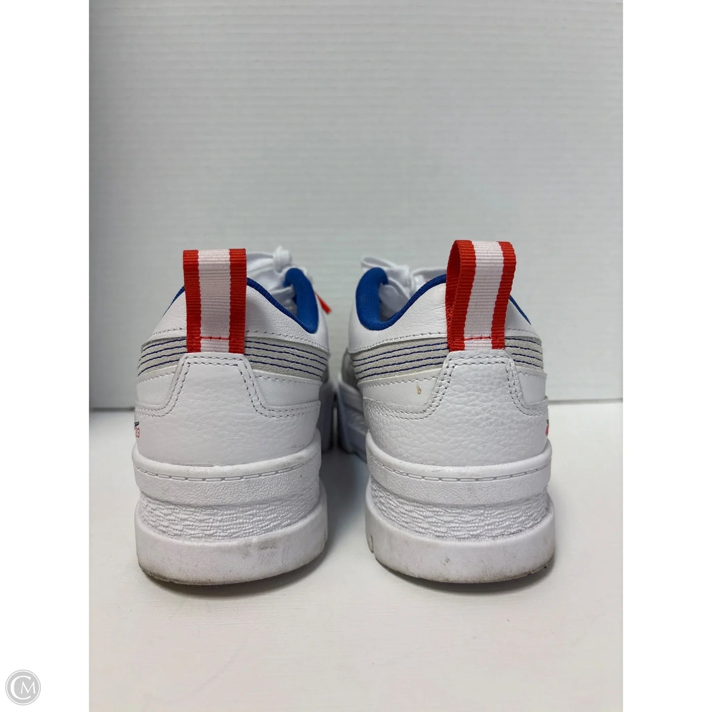 Shoes Sneakers By Puma In White, Size: 8.5