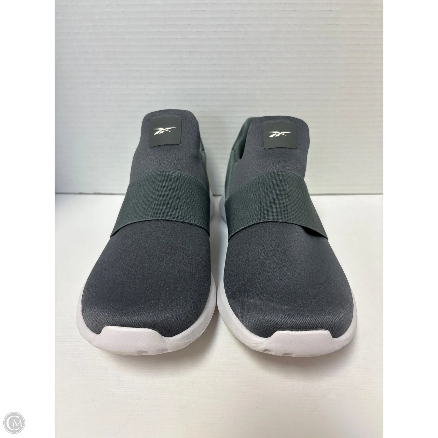 Shoes Athletic By Reebok In Grey, Size: 9.5