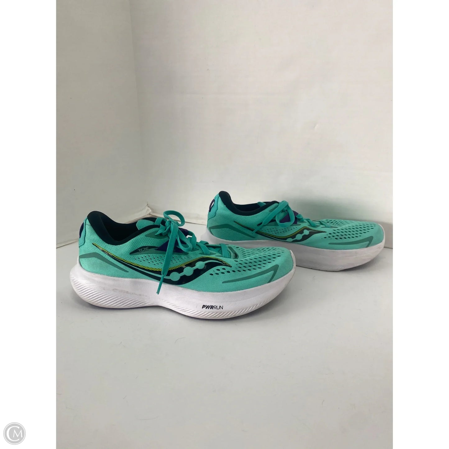 Shoes Athletic By Saucony In Teal, Size: 8