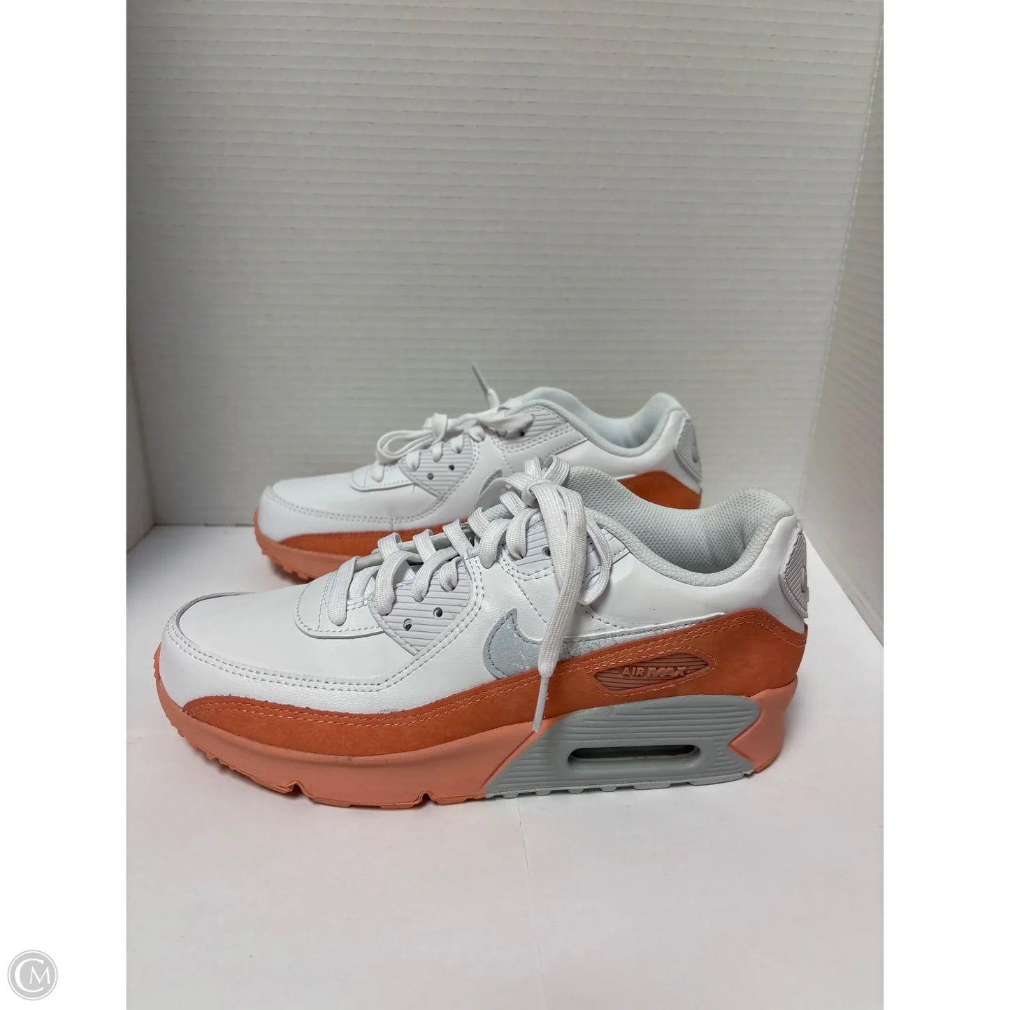 Shoes Athletic By Nike In Peach, Size: 9.5