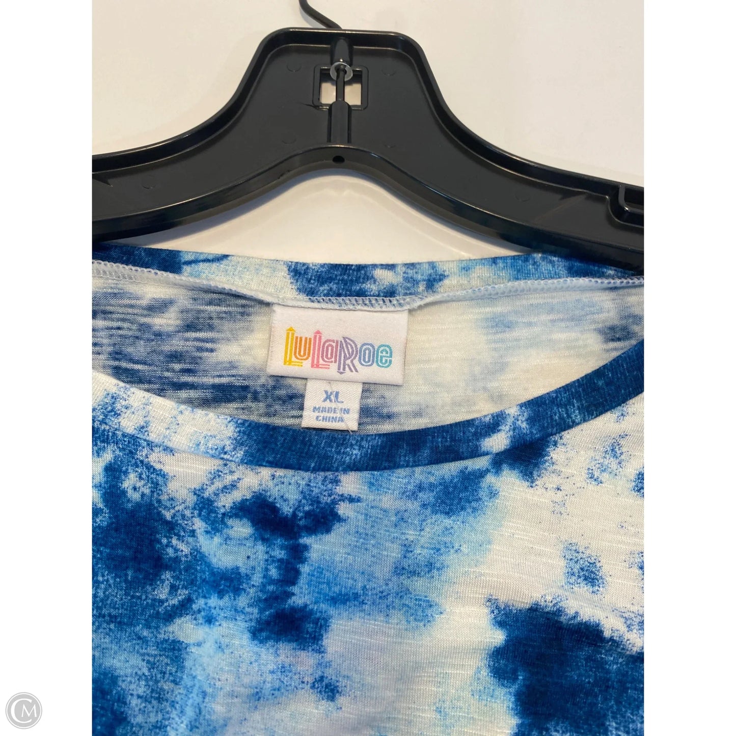 Top Short Sleeve By Lularoe In Blue, Size: Xl