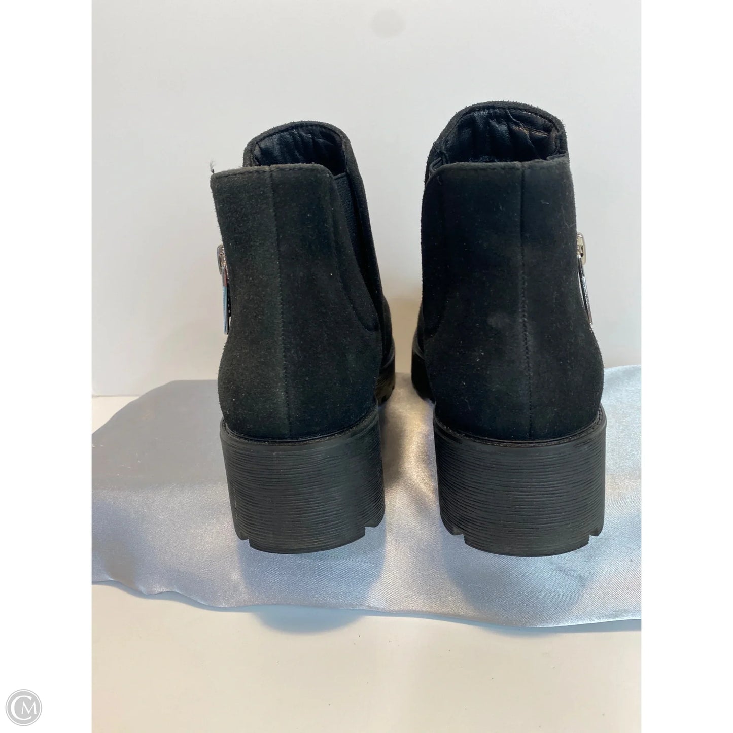 Boots Ankle Flats By Cushionaire In Black, Size: 9.5