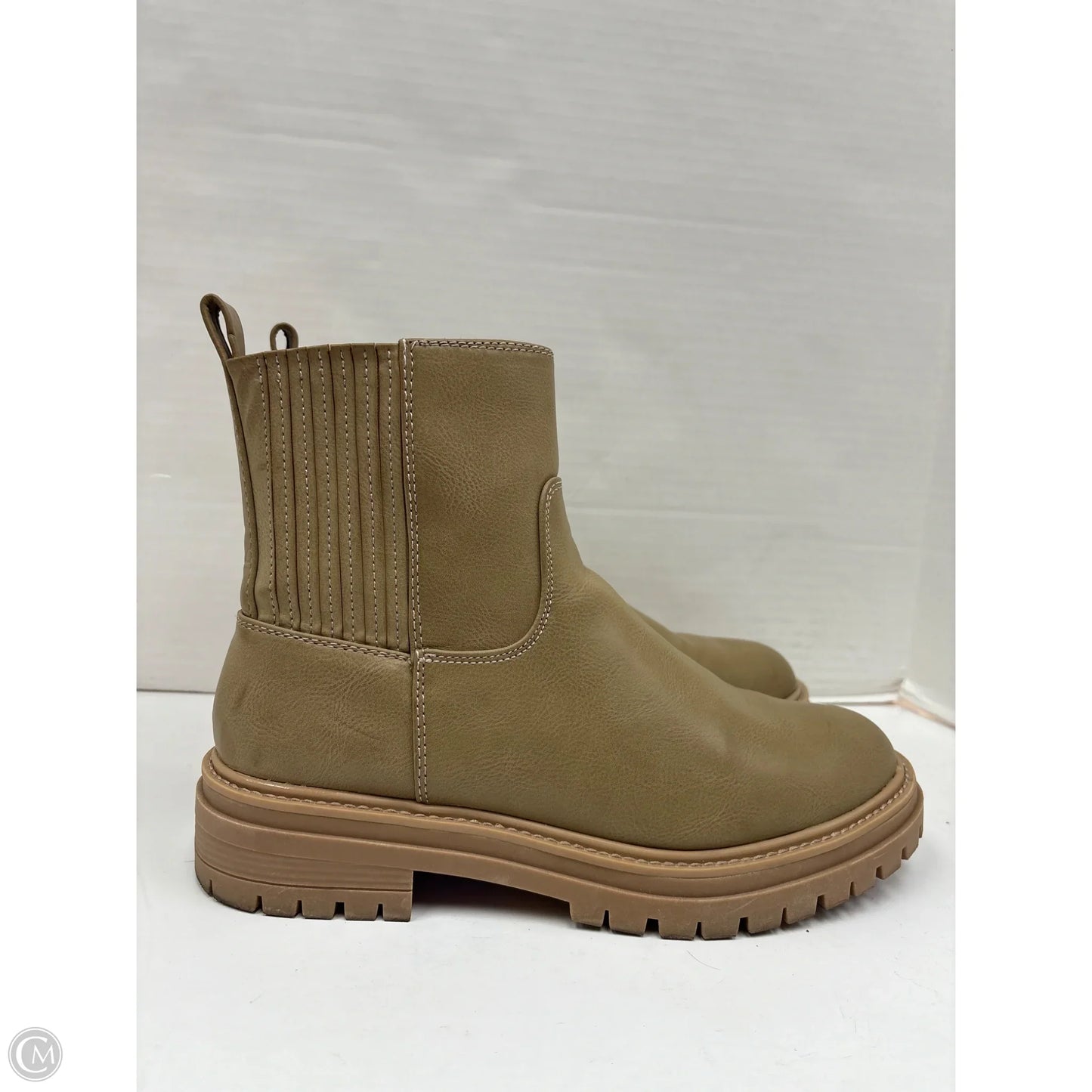 Boots Ankle Flats By Time And Tru In Green, Size: 11