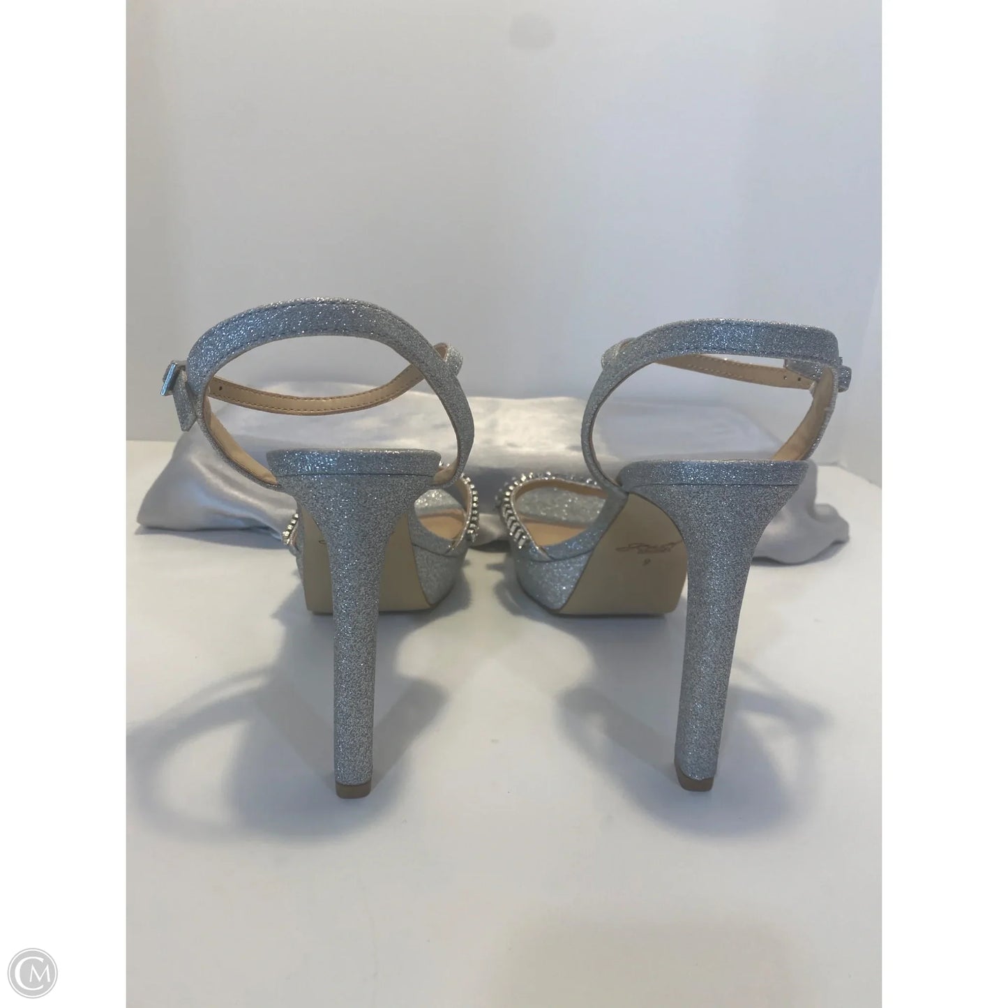 Shoes Heels Stiletto By Badgley Mischka In Silver, Size: 9