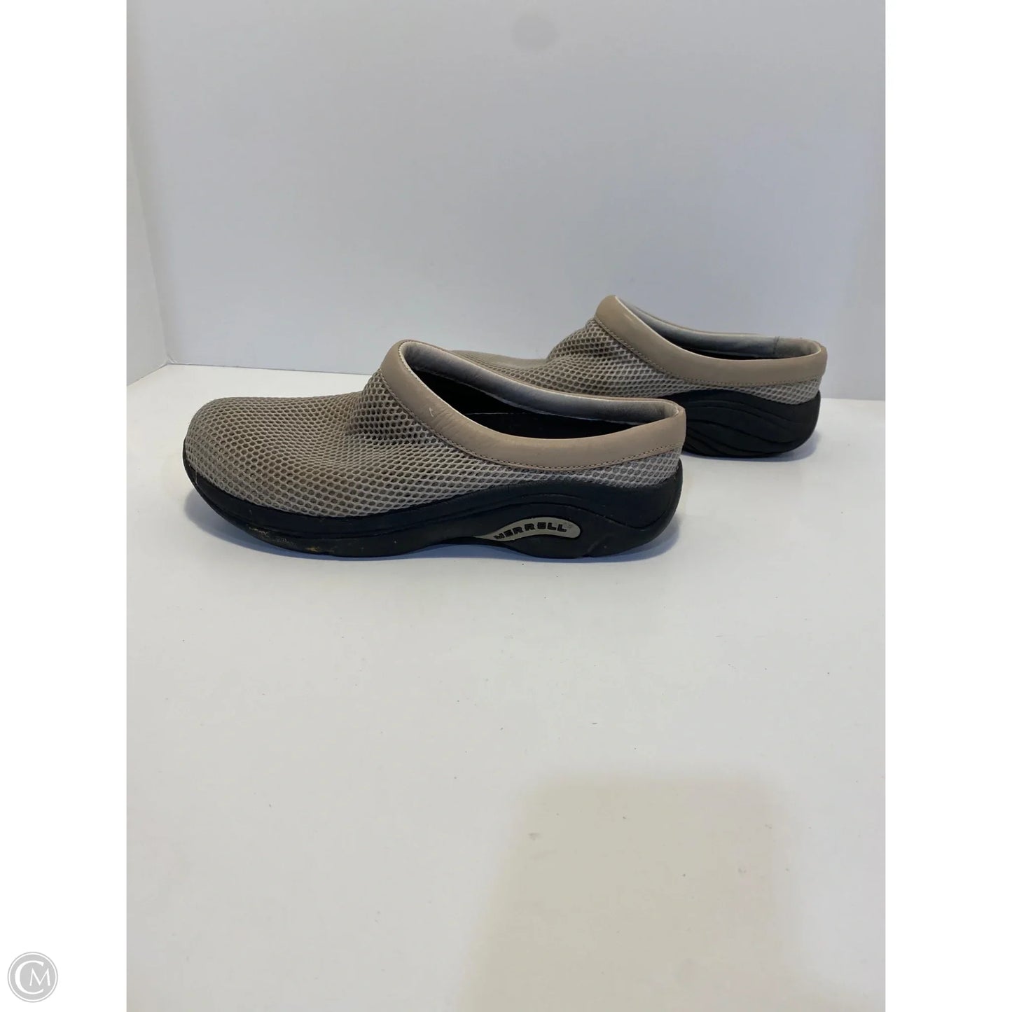 Shoes Flats By Merrell In Tan, Size: 7.5