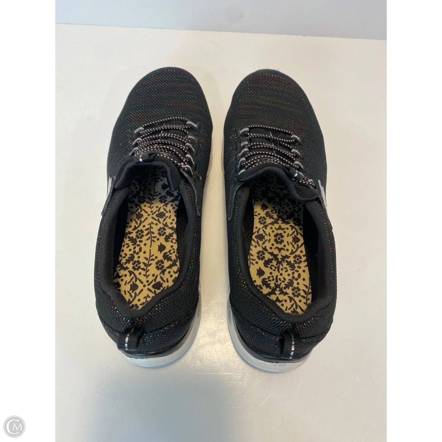 Shoes Athletic By Skechers In Black, Size: 8.5