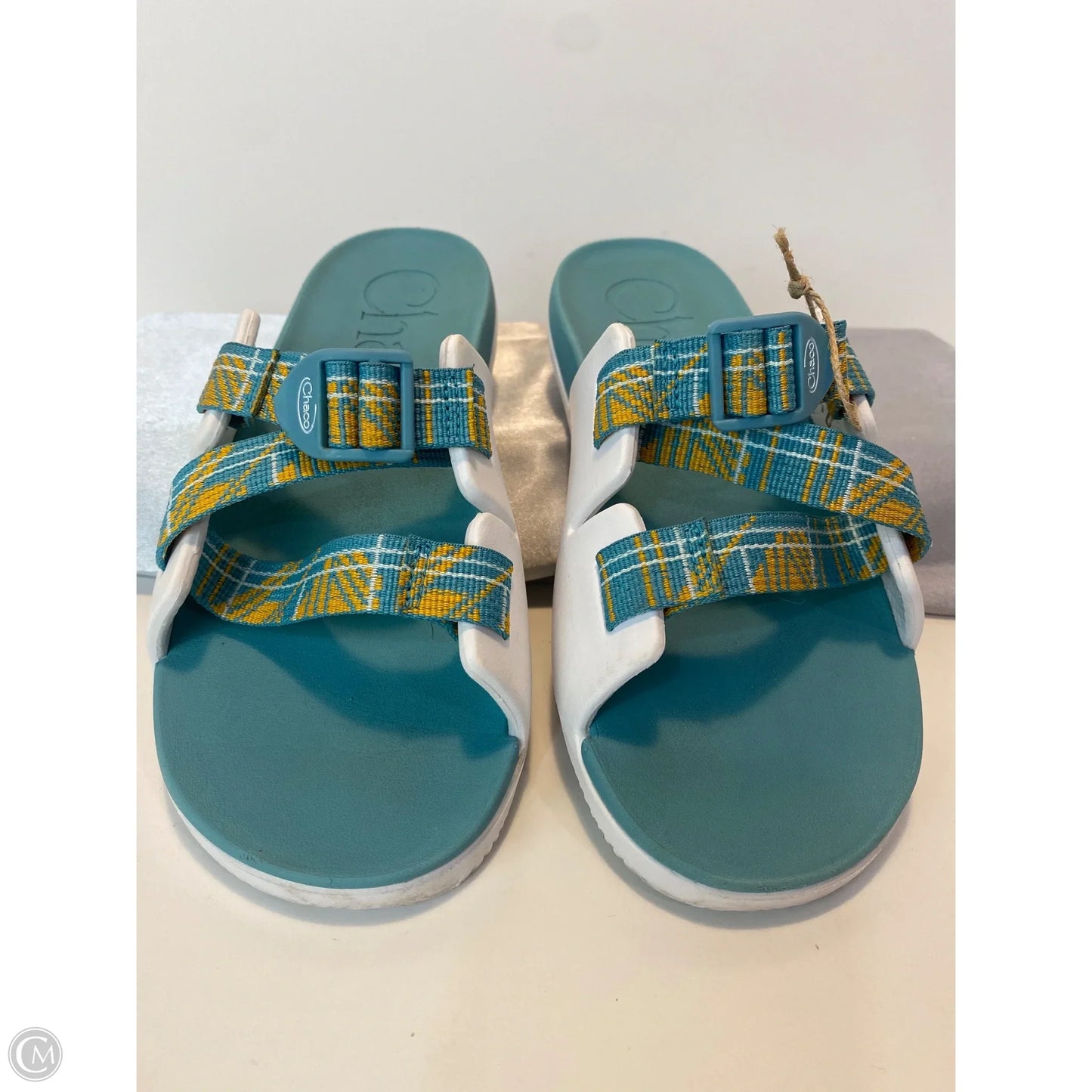 Sandals Flats By Chacos In White, Size: 6