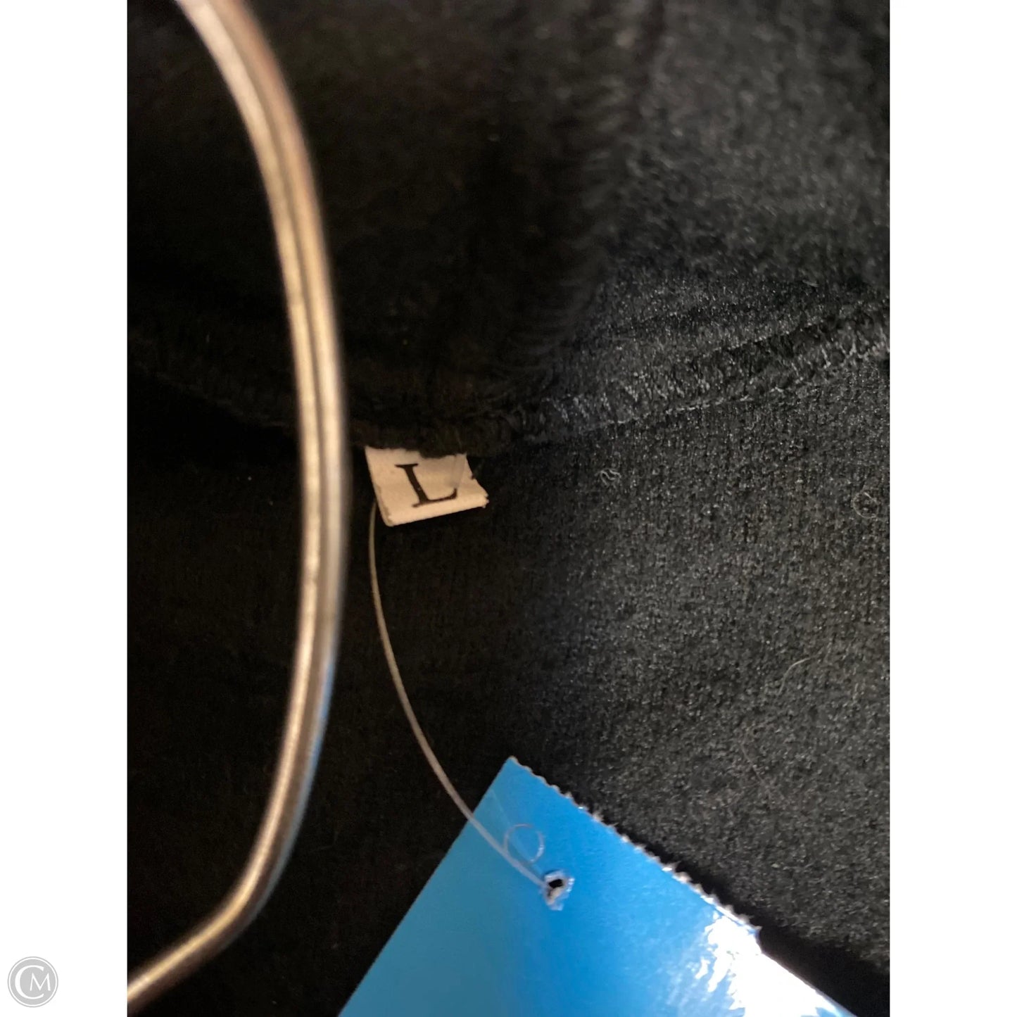 Sweatshirt Hoodie By Clothes Mentor In Black, Size: L