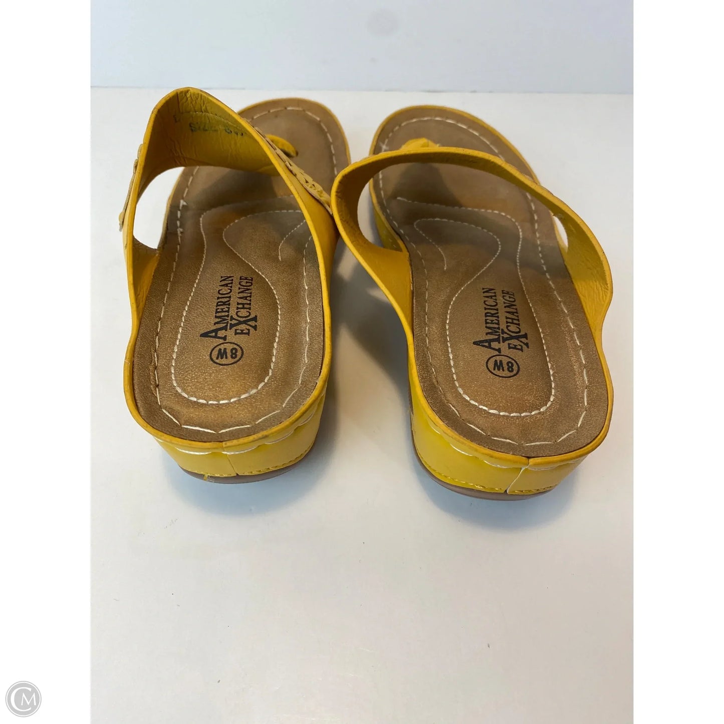 Sandals Flats By Clothes Mentor In Yellow, Size: 8