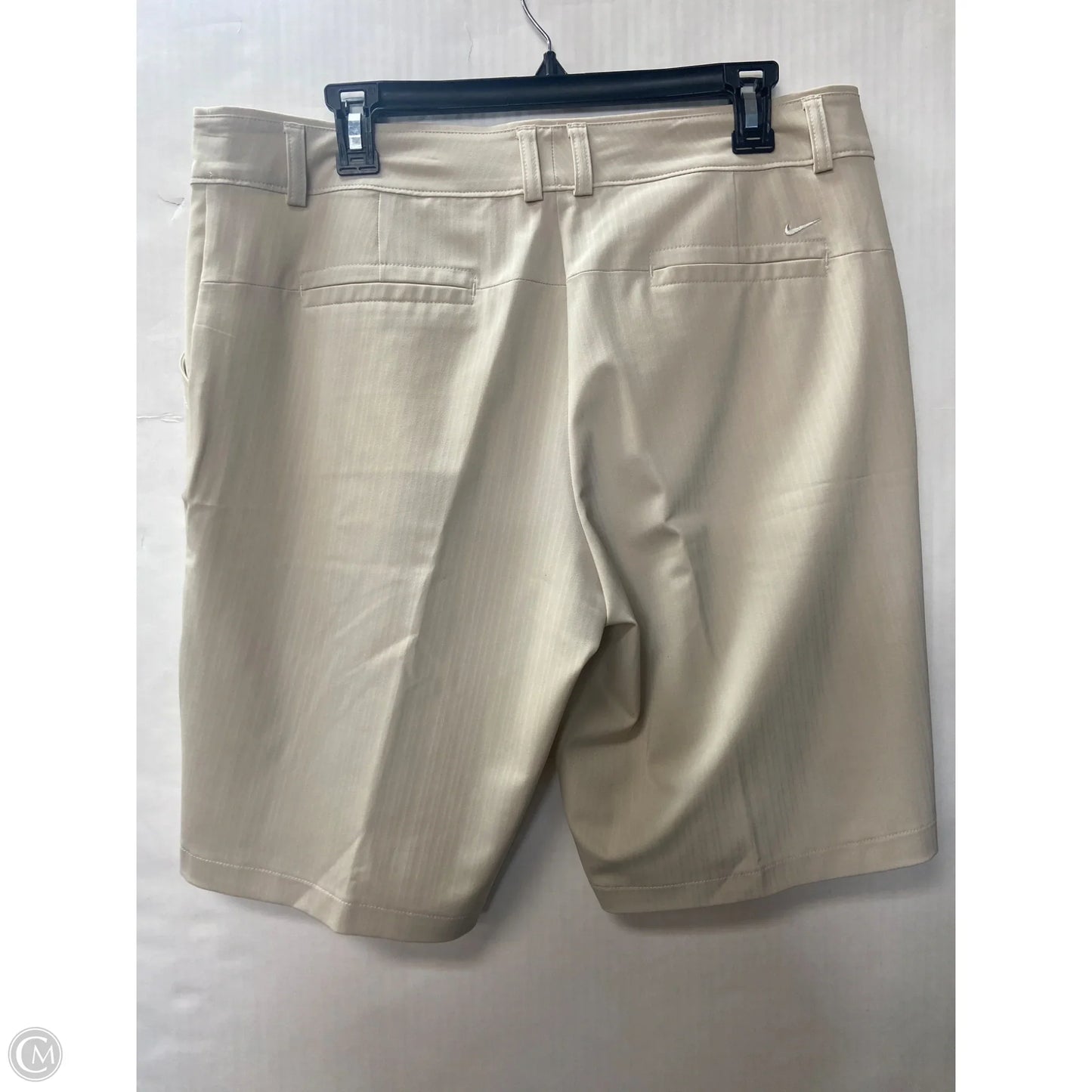 Shorts By Nike In Tan, Size: 14