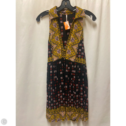 Dress Casual Short By Free People In Maroon, Size: Xs