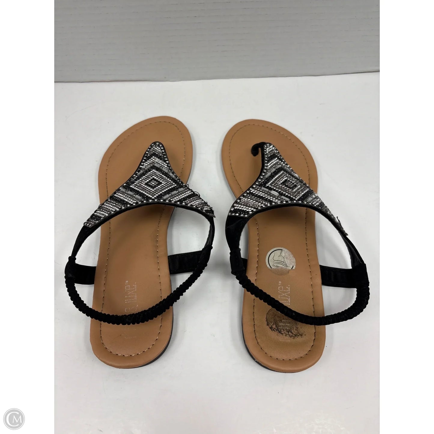 Sandals Flats By Clothes Mentor In Black, Size: 7.5