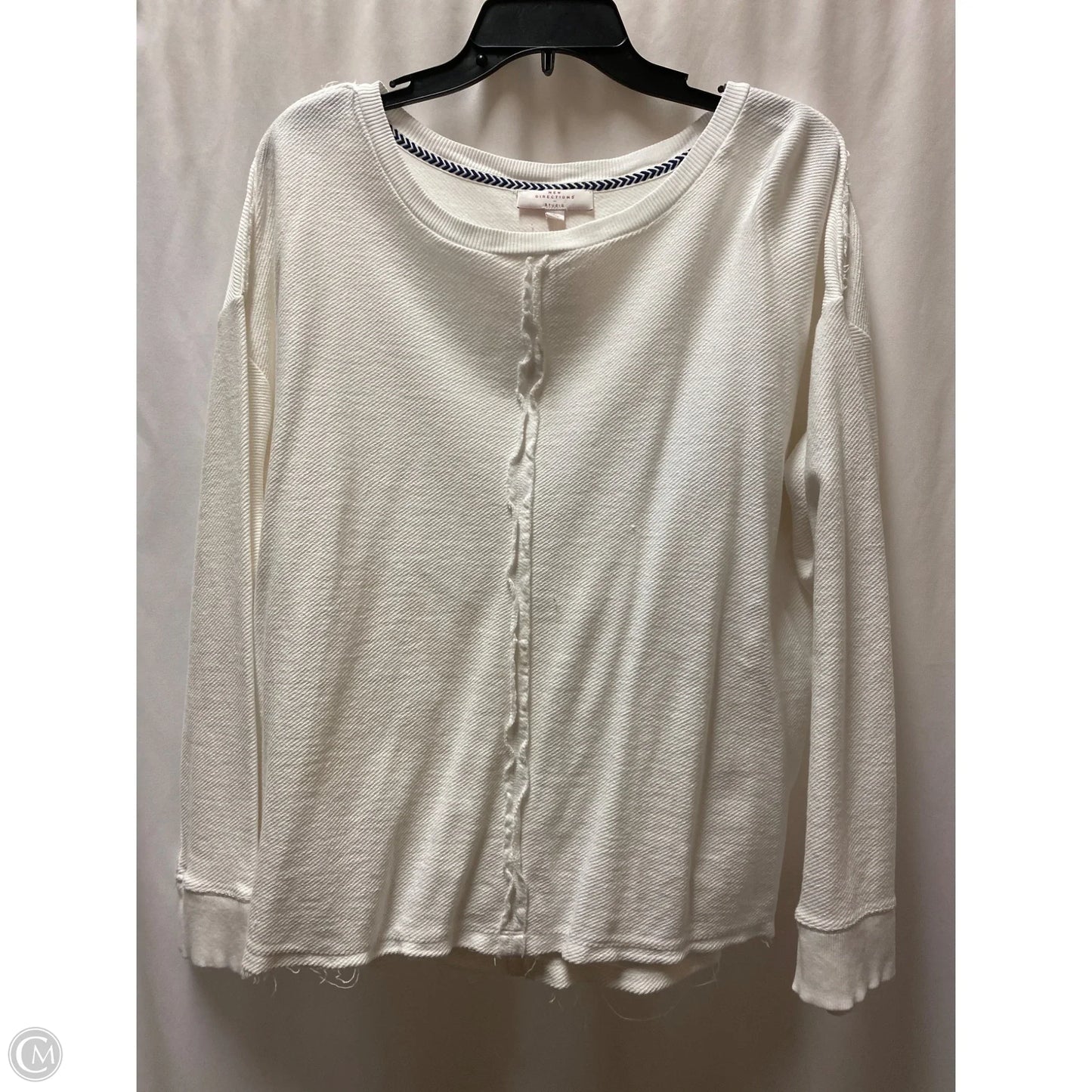 Top Sleeveless By New Directions In White, Size: L