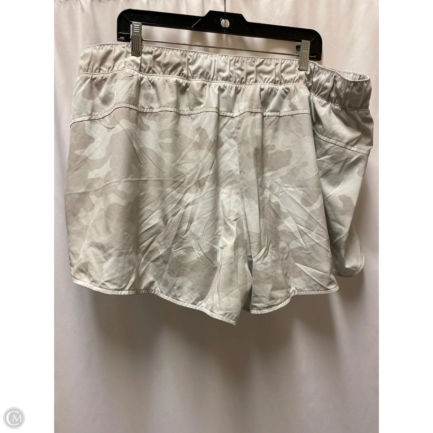 Athletic Shorts By Old Navy In Beige, Size: 3x