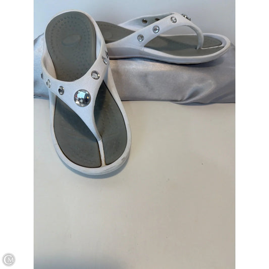 Sandals Flats By No Boundaries In White, Size: 8