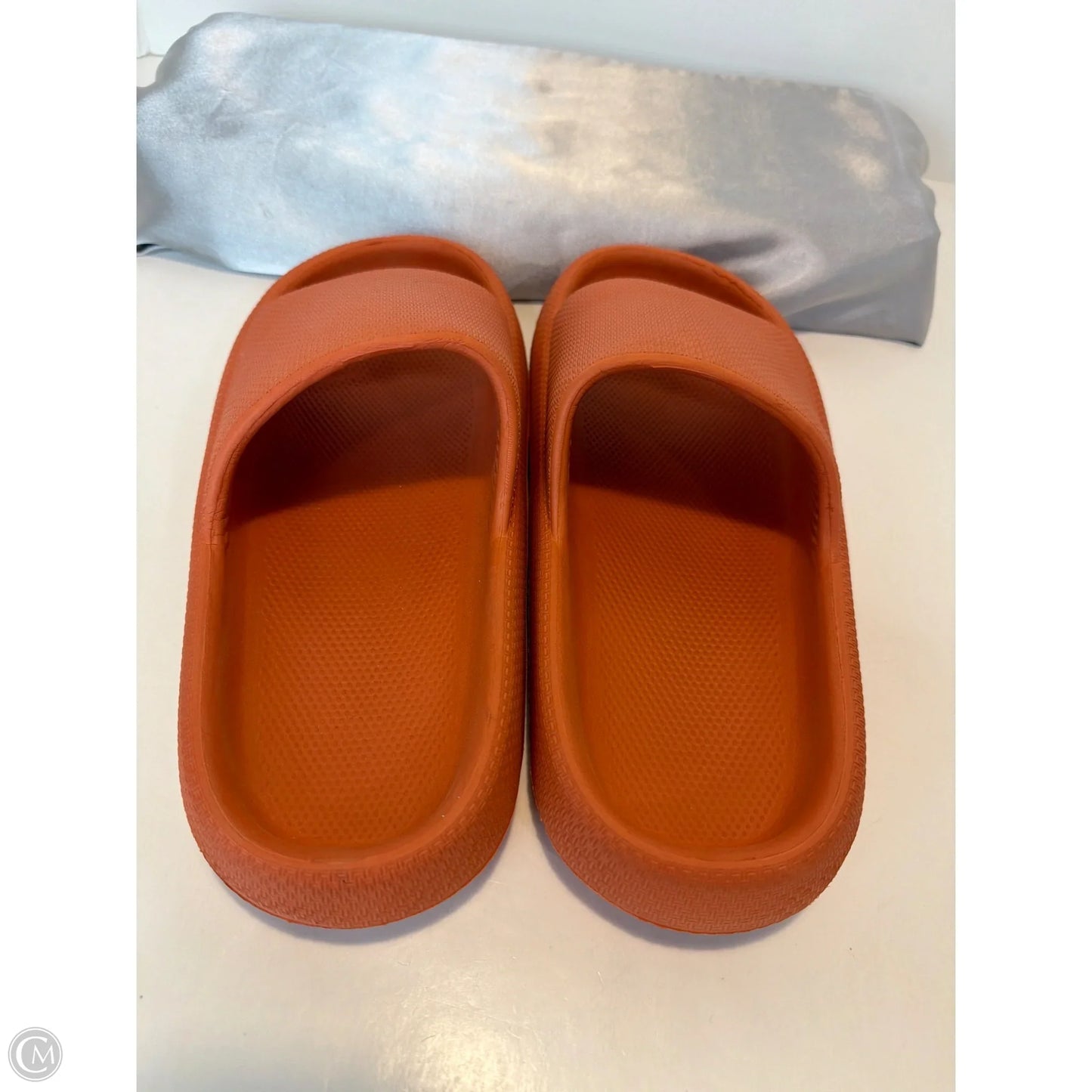 Sandals Flats By Clothes Mentor In Orange, Size: 8