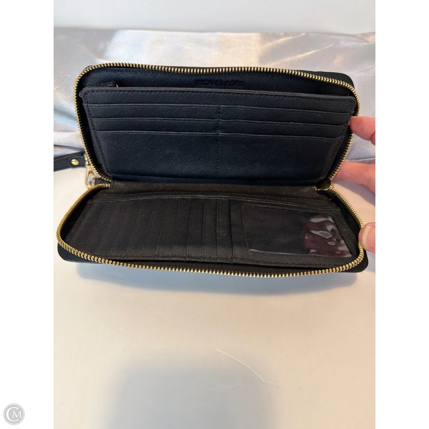 Wallet By Michael By Michael Kors, Size: Large