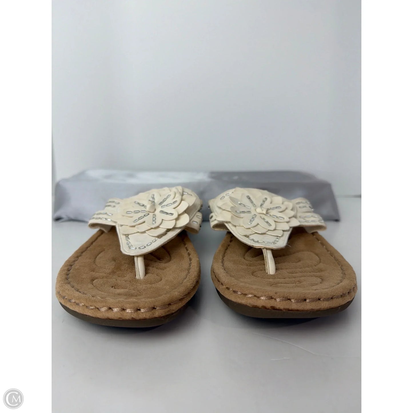 Sandals Flats By Cliffs By White Mountain In Cream, Size: 9