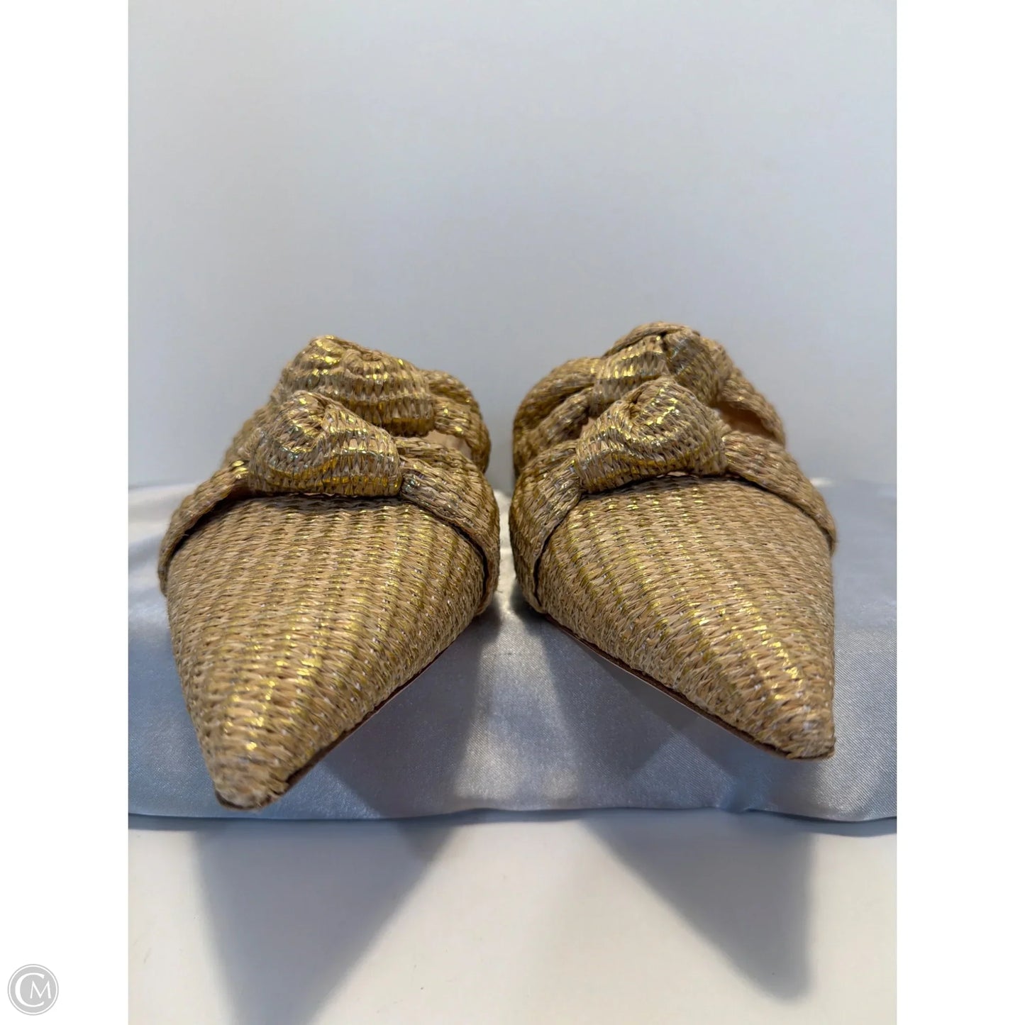 Shoes Flats By Tuckernuck In Gold, Size: 8