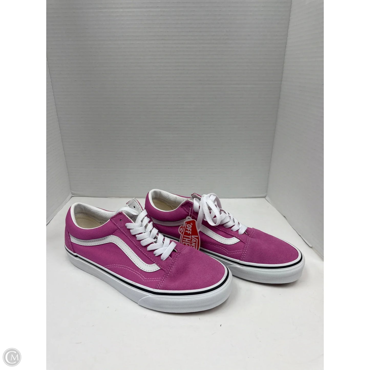 Shoes Sneakers By Vans In Pink, Size: 9.5