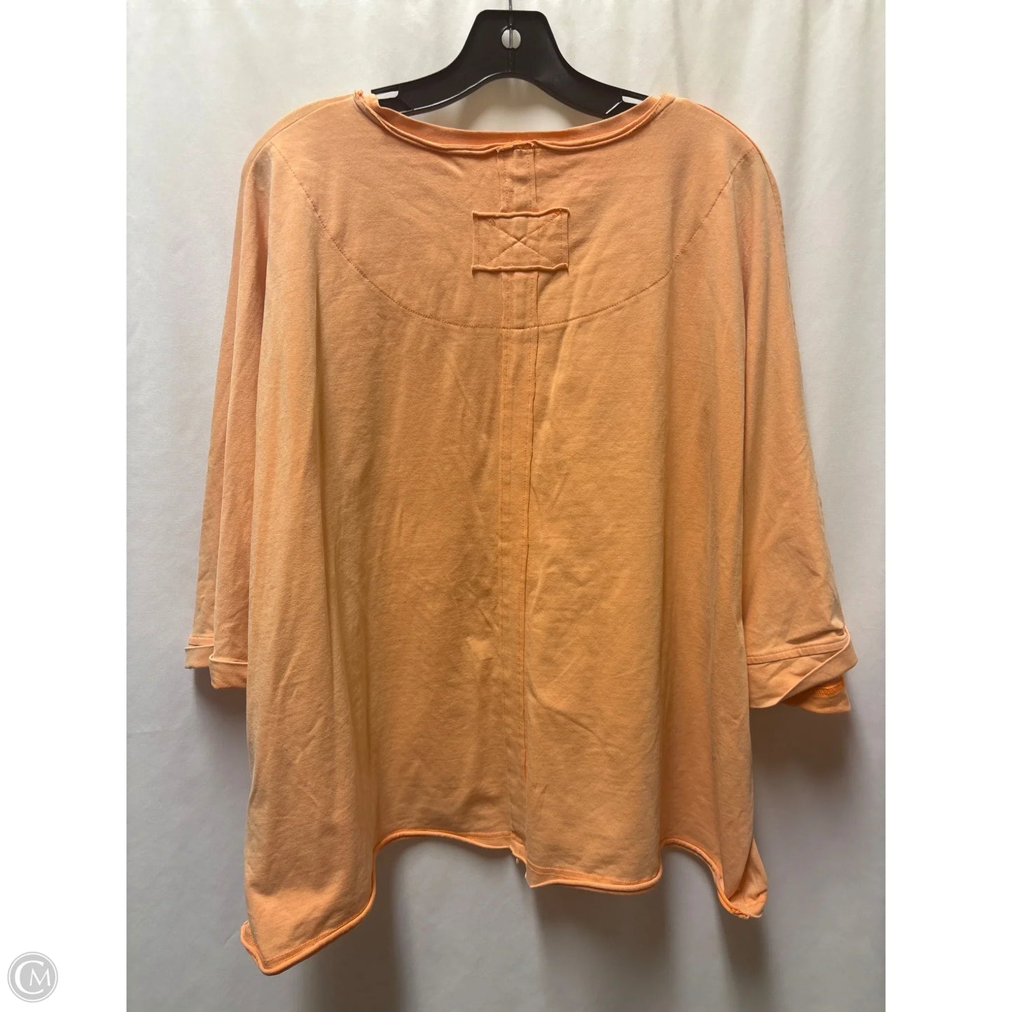 Top Short Sleeve By Clothes Mentor In Peach, Size: Xl