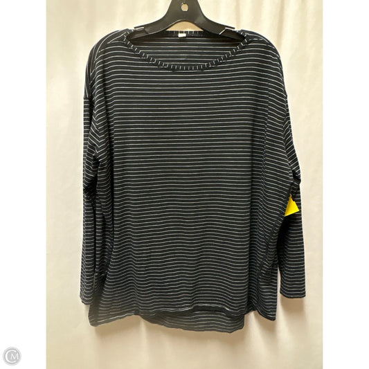 Athletic Top Long Sleeve Crewneck By Lululemon In Black & White, Size: L