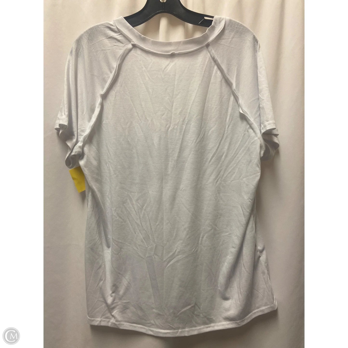 Top Short Sleeve By Clothes Mentor In White, Size: 2x