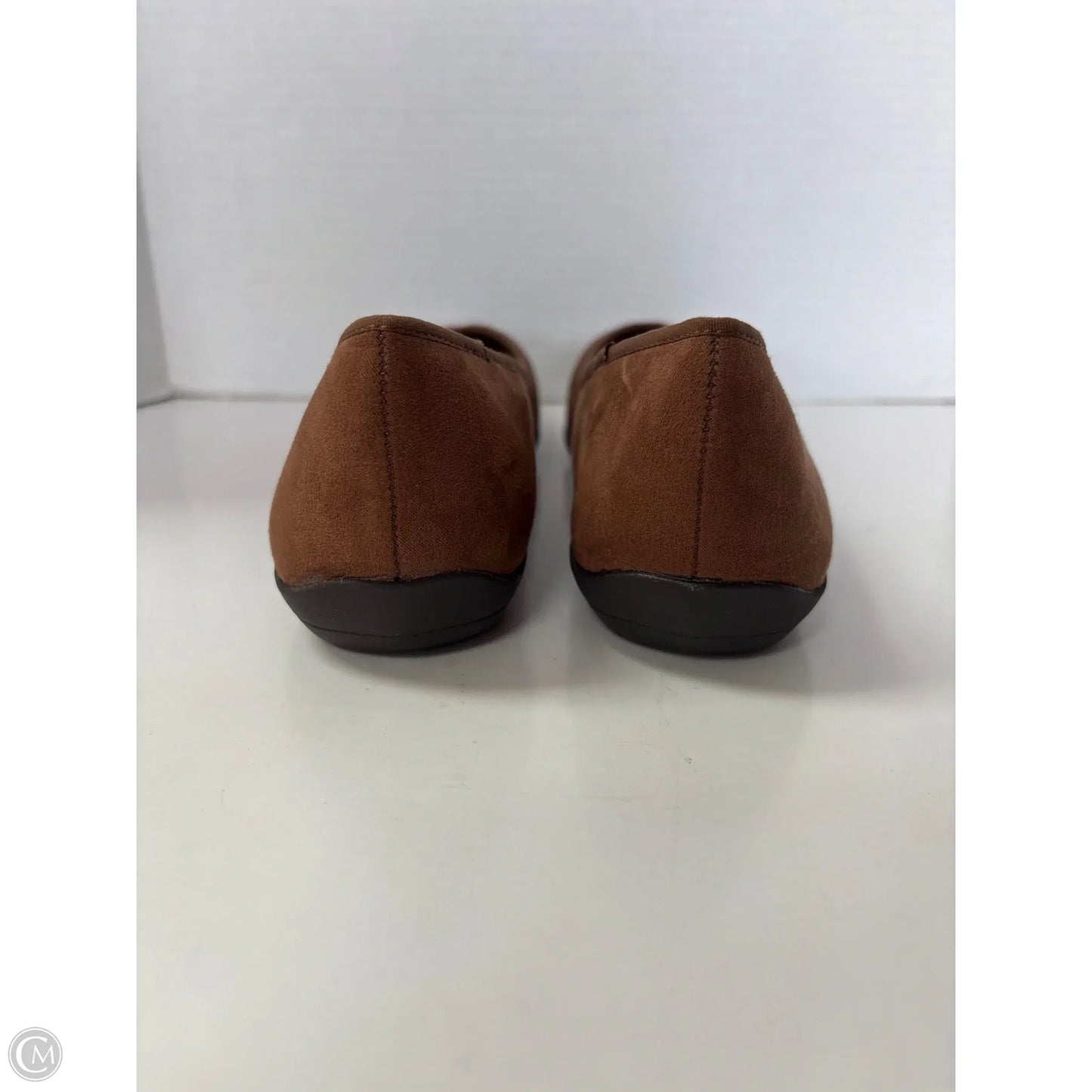 Shoes Flats By Hush Puppies In Brown, Size: 11