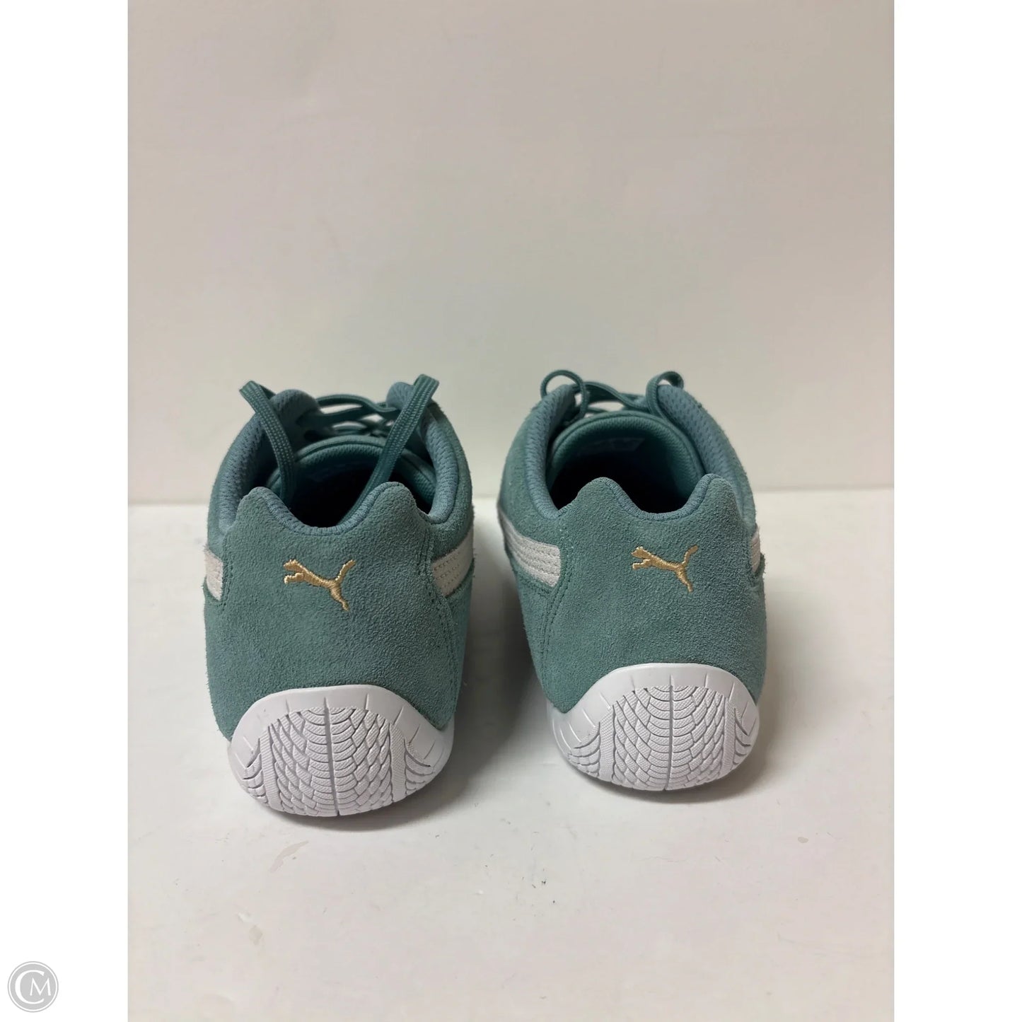 Shoes Sneakers By Puma In Green, Size: 8.5
