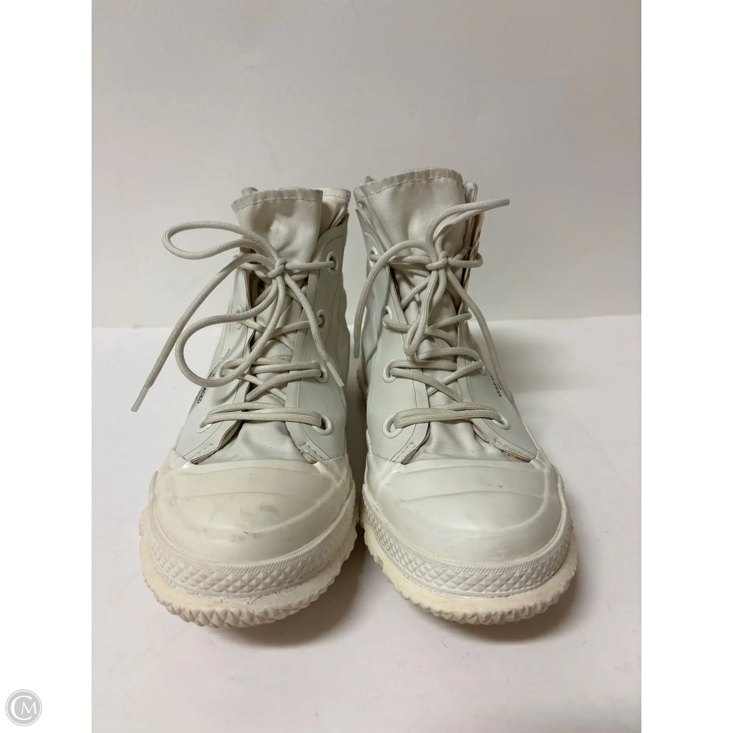 Boots Ankle Flats By Converse In White, Size: 8