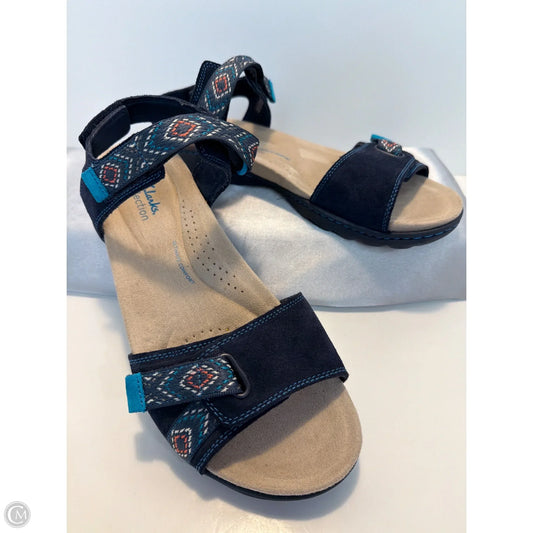 Sandals Flats By Clarks In Navy, Size: 9