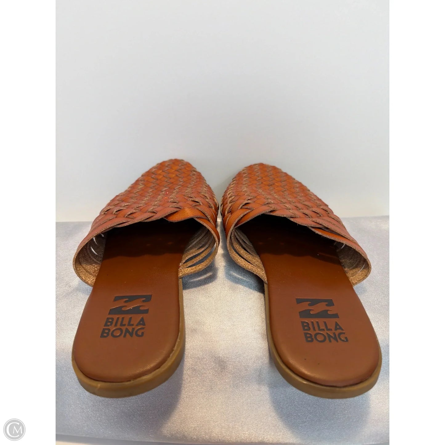 Sandals Flats By Billabong In Brown, Size: 7.5