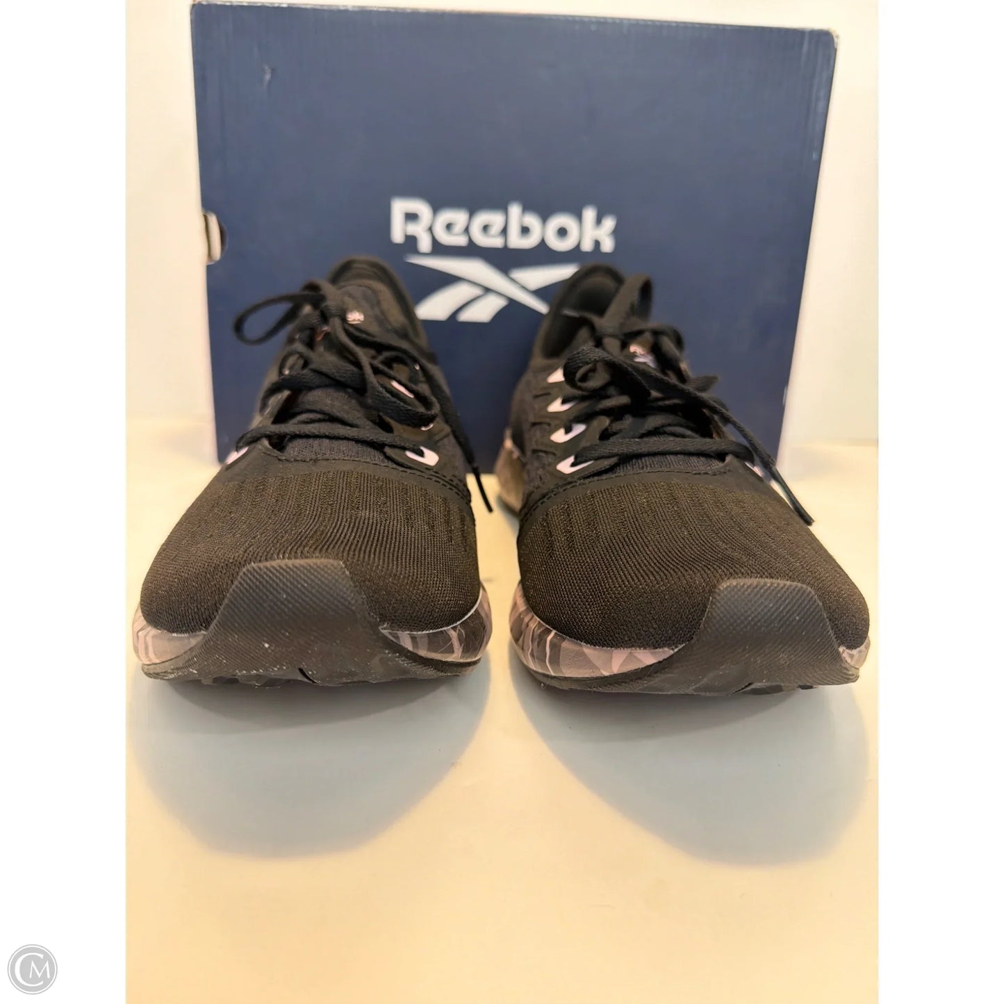 Shoes Athletic By Reebok In Black, Size: 8
