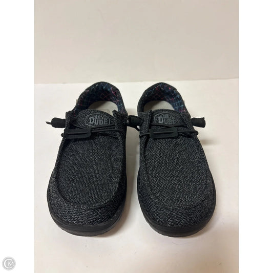 Shoes Flats By Hey Dude In Black, Size: 7