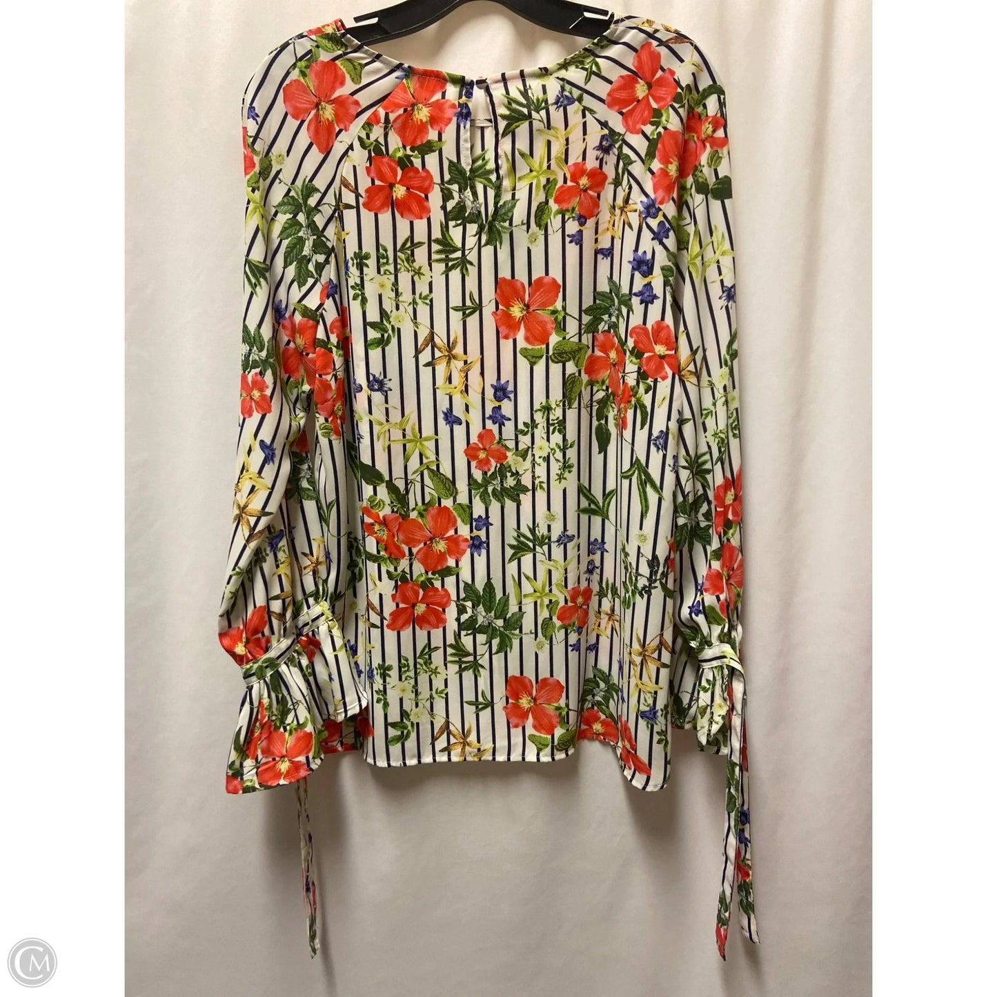 Top Long Sleeve By Rose And Olive In White, Size: S