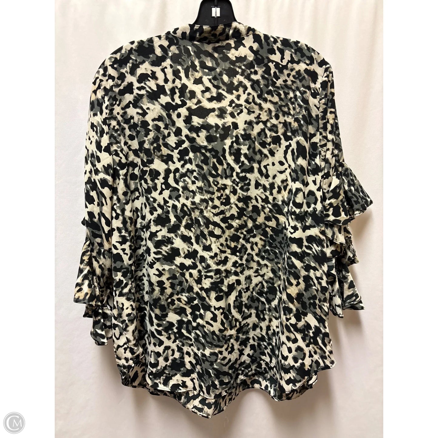Top Long Sleeve By Vince Camuto In Animal Print, Size: 1x