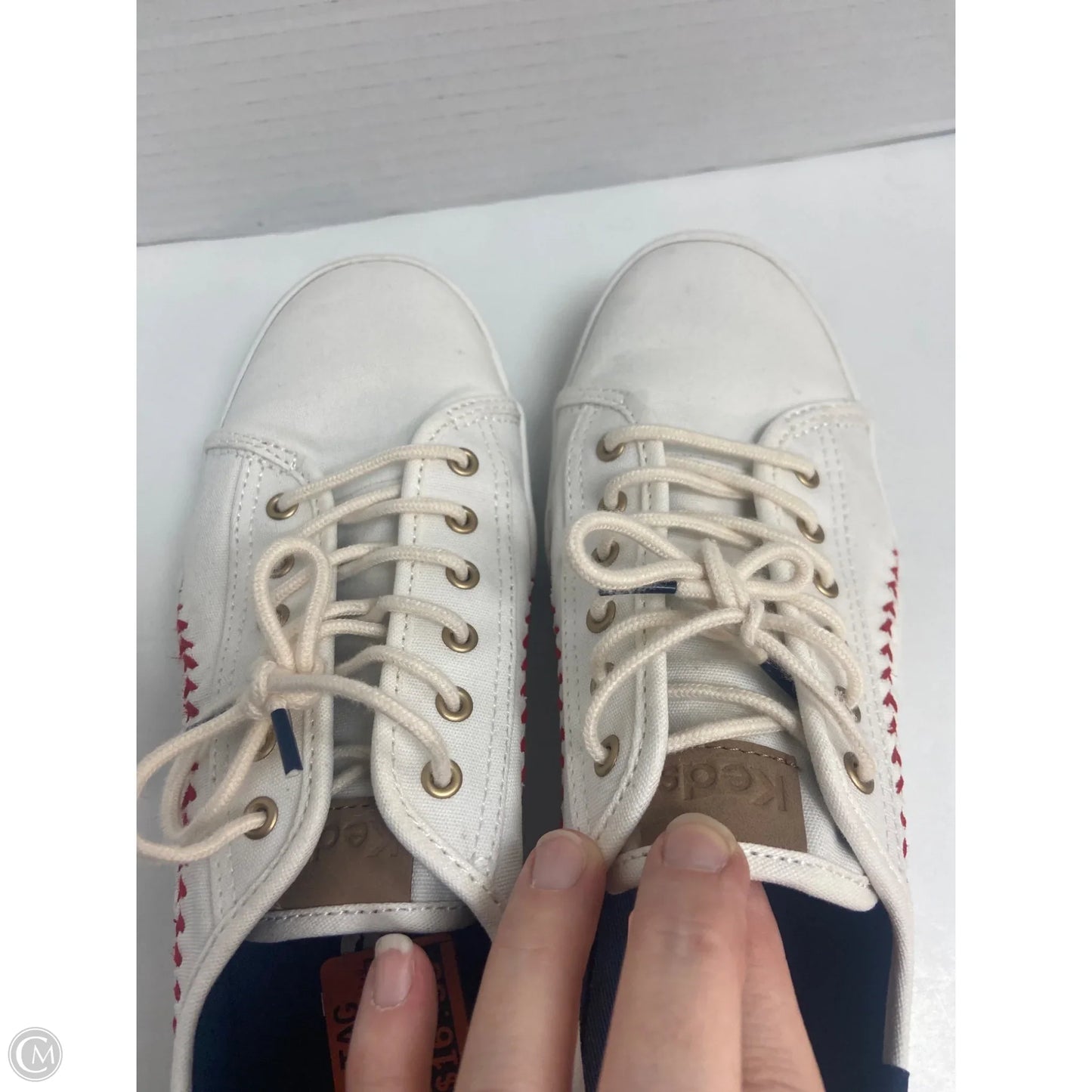 Shoes Sneakers By Keds In White, Size: 8.5
