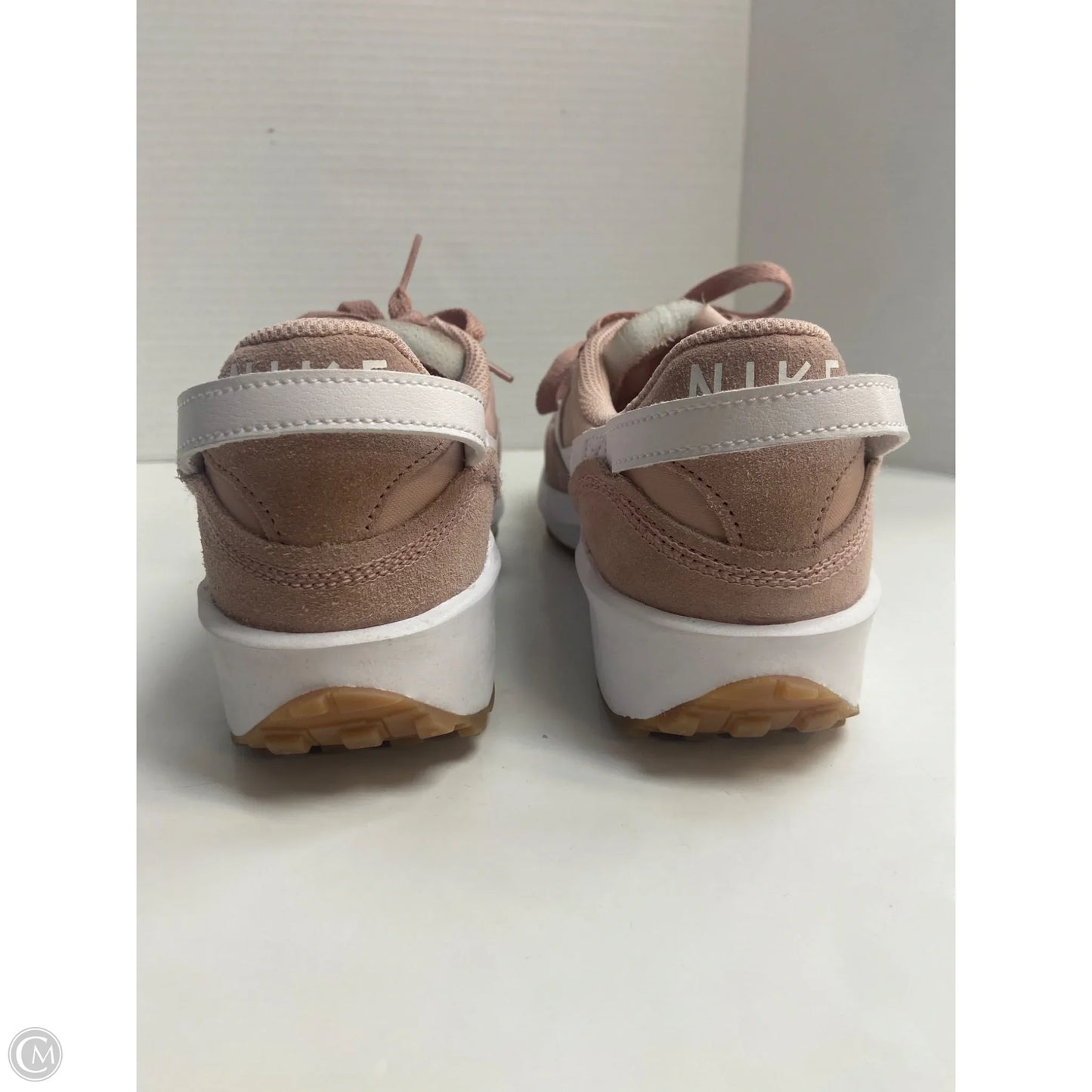 Shoes Athletic By Nike In Mauve, Size: 9