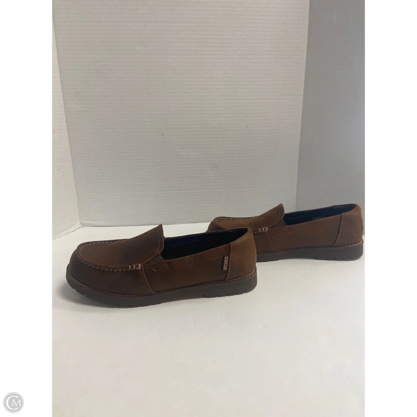 Shoes Flats By Skechers In Brown, Size: 8