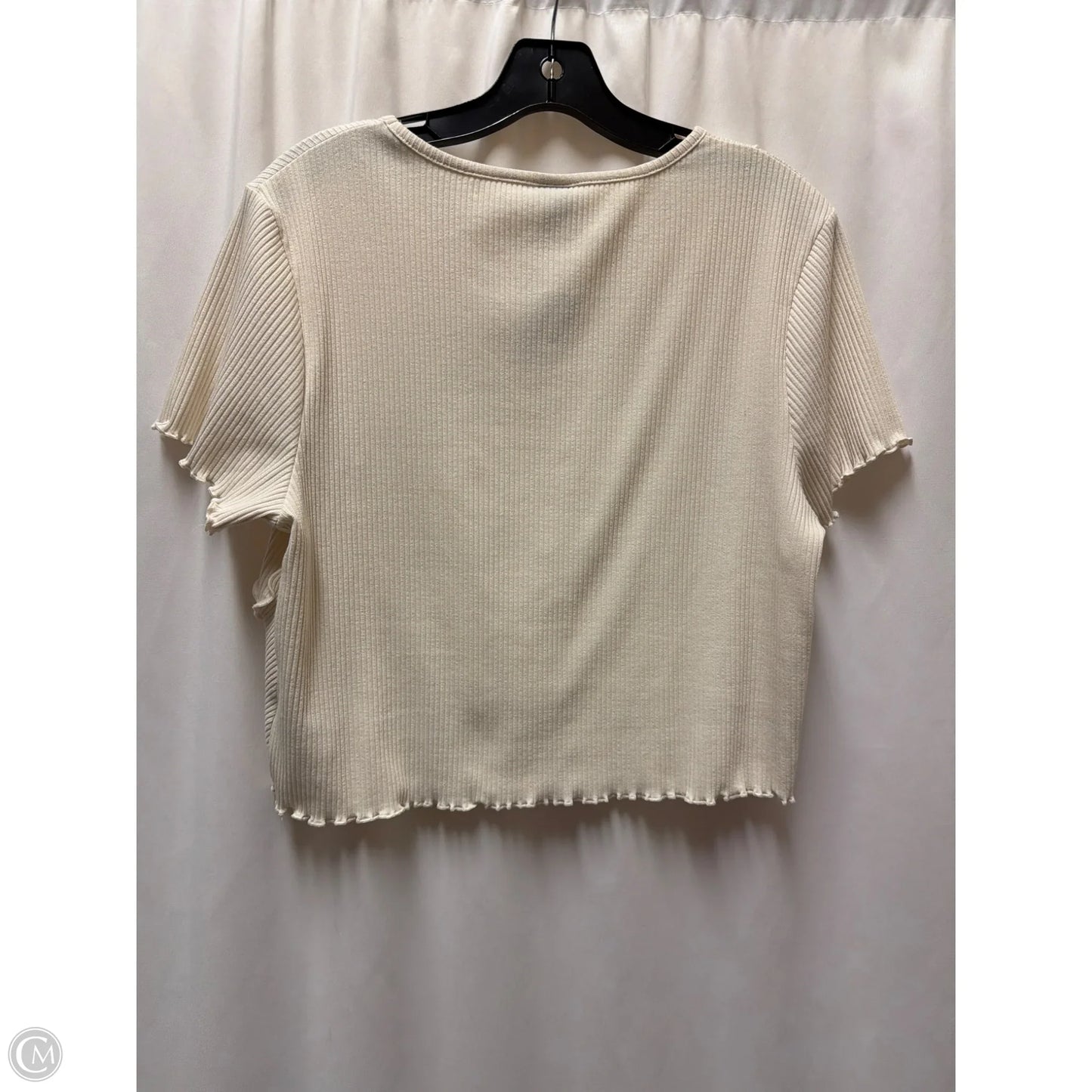 Top Short Sleeve By Wild Fable In Beige, Size: Xxl