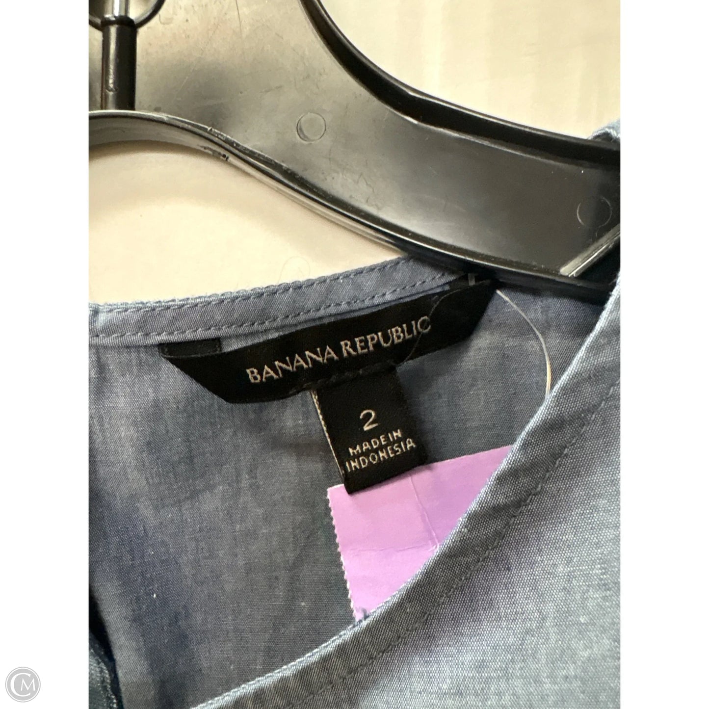 Top Sleeveless By Banana Republic In Blue, Size: Xs