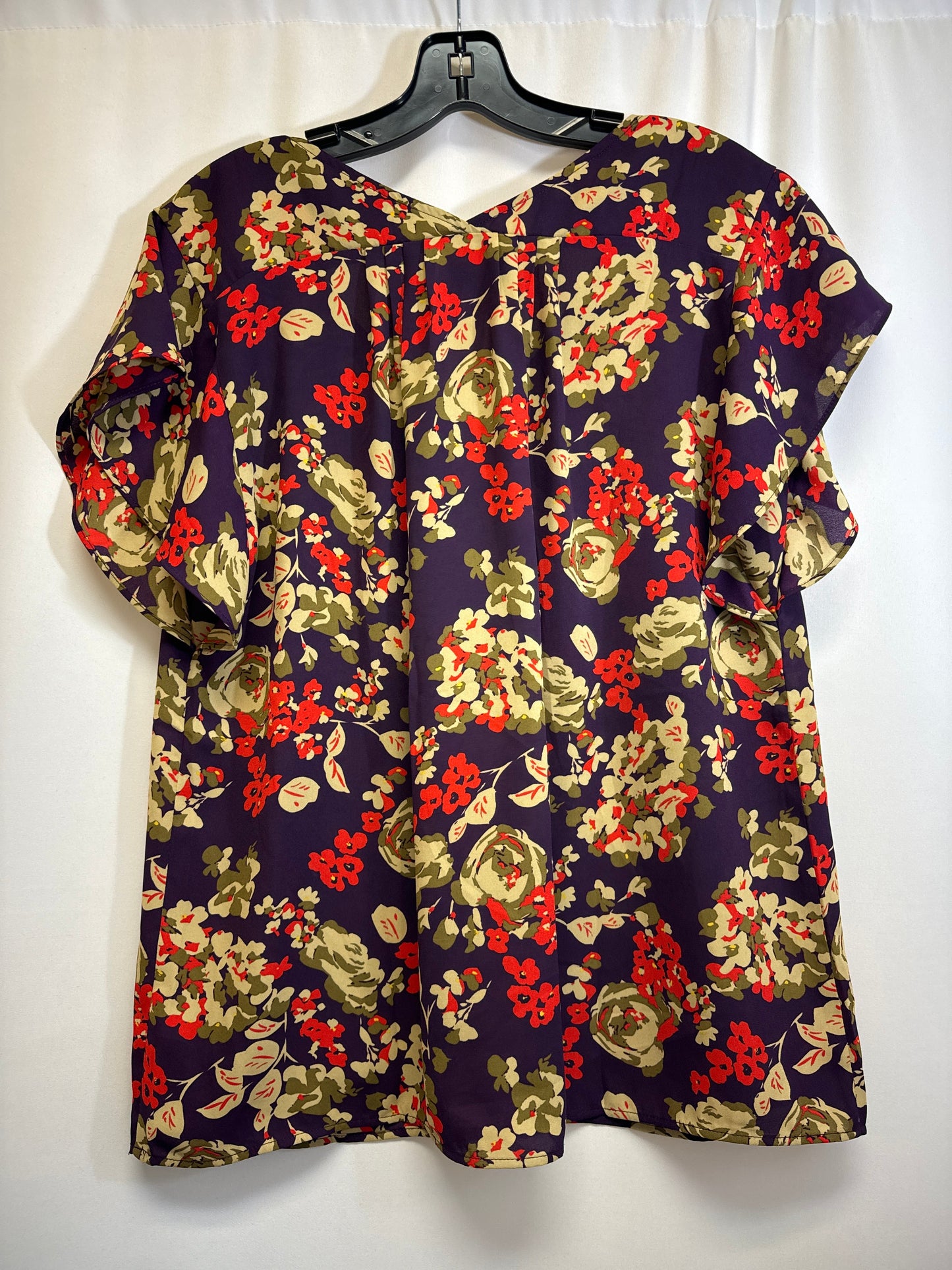 Top Short Sleeve By Cabi  Size: M