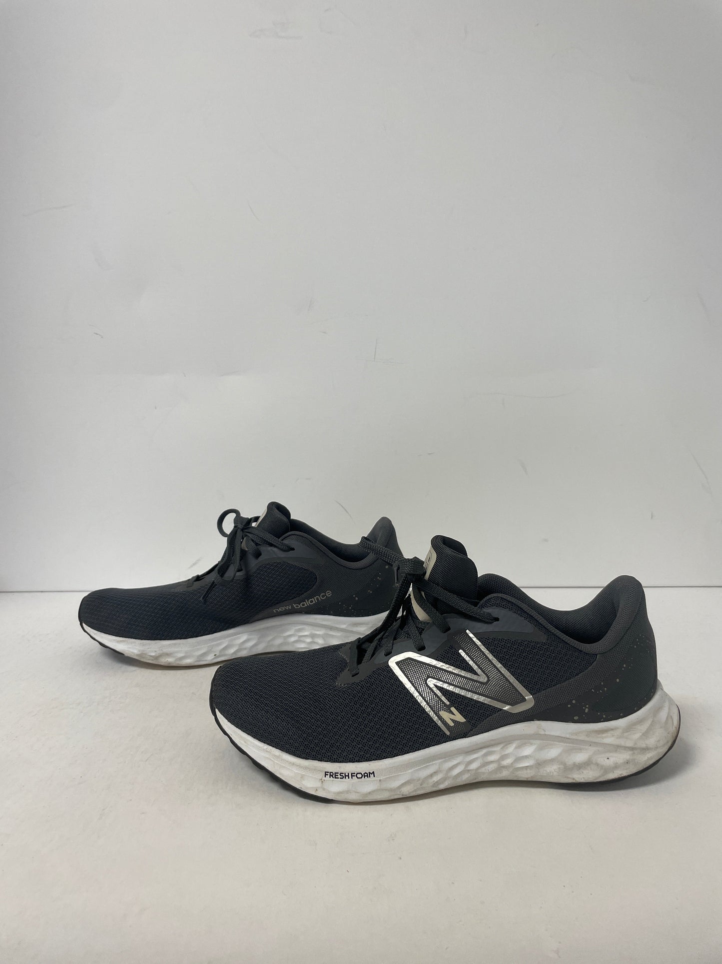 Shoes Athletic By New Balance In Grey, Size: 10.5