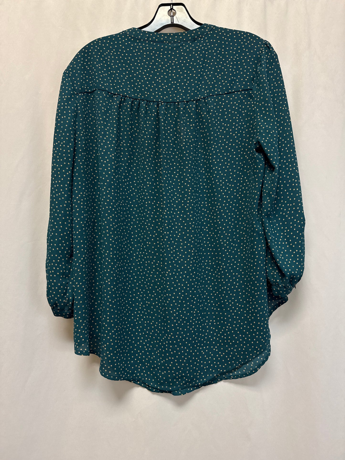 Top Long Sleeve By Torrid In Green, Size: L