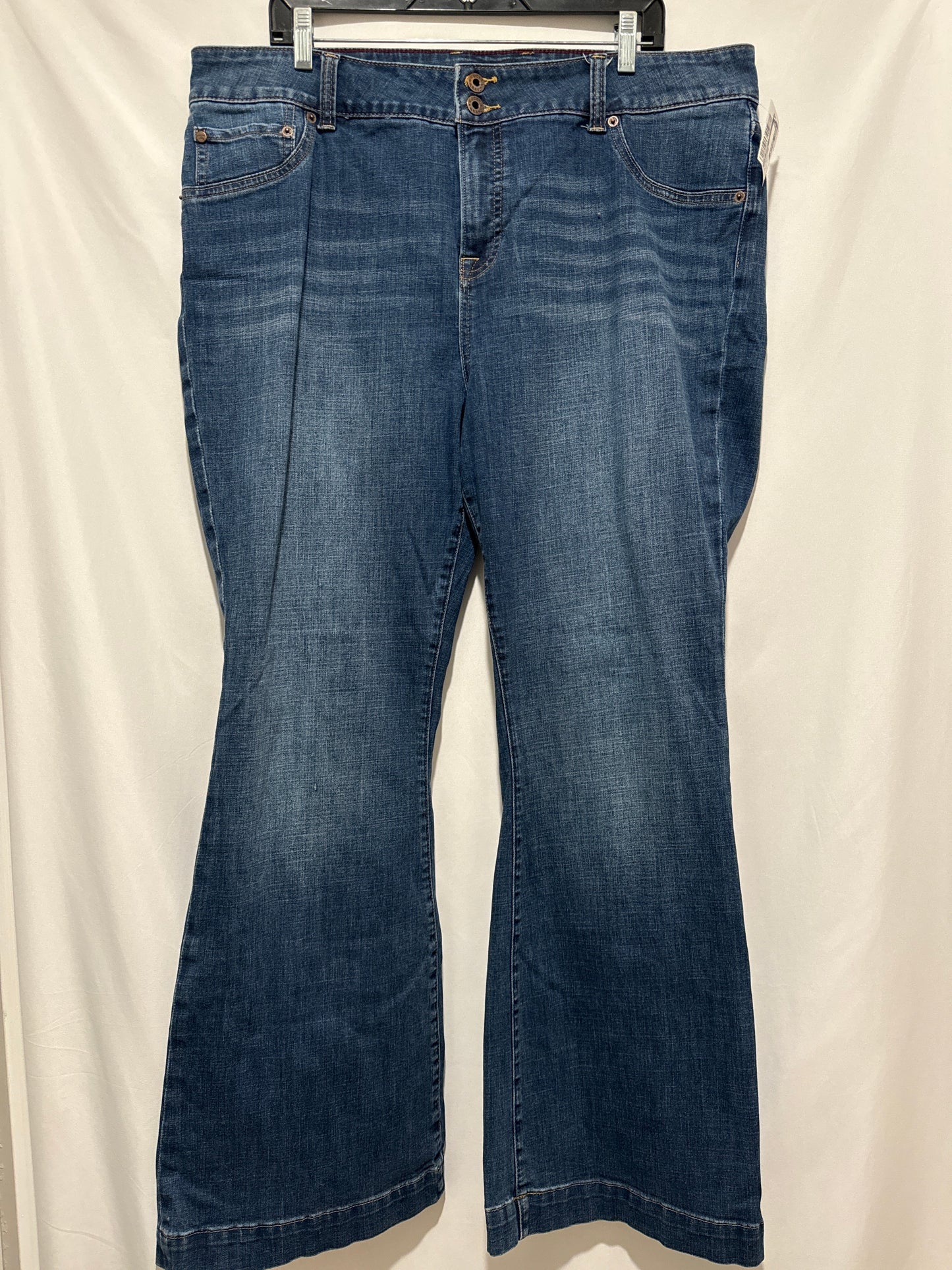 Jeans Flared By Lucky Brand In Blue Denim, Size: 18