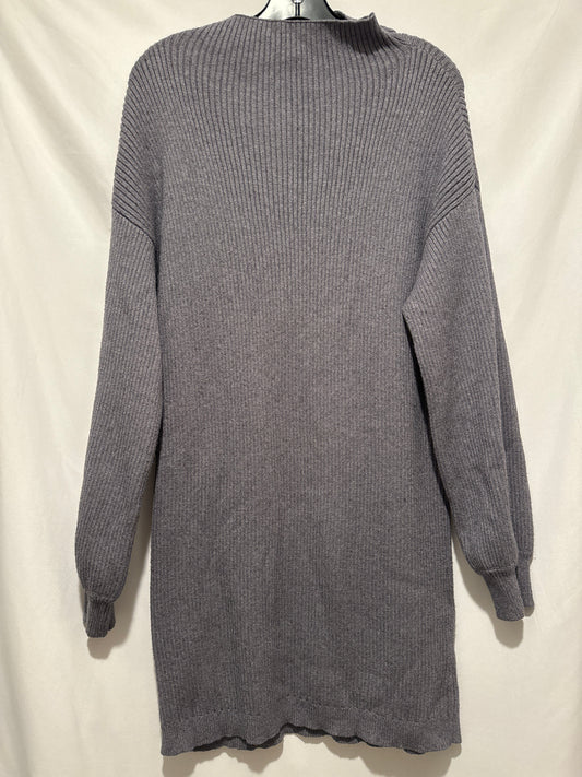 Dress Sweater By Lumiere In Grey, Size: L