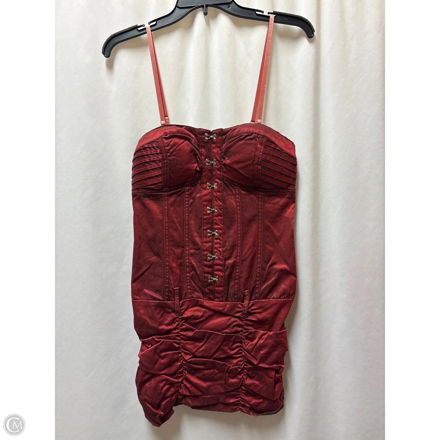 Dress Casual Short By Clothes Mentor In Red, Size: M