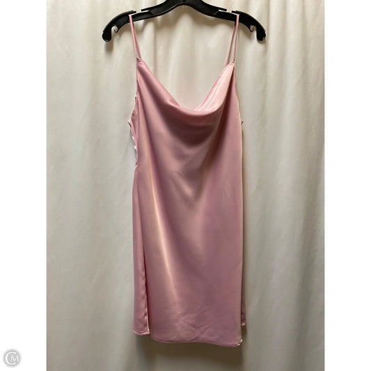 Dress Casual Short By Urban Outfitters In Pink, Size: M