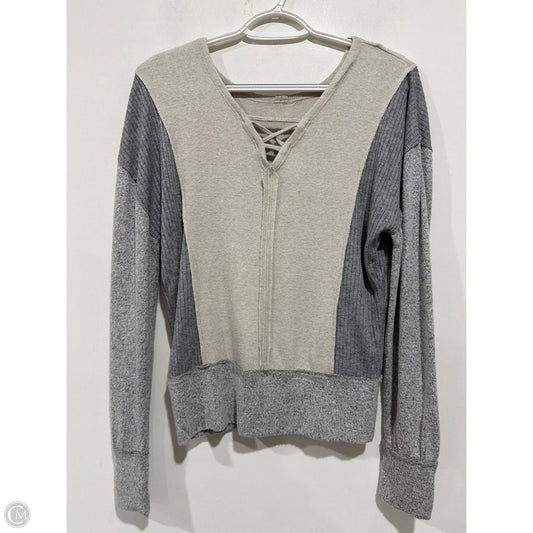 Top Long Sleeve By Bke In Grey, Size: S