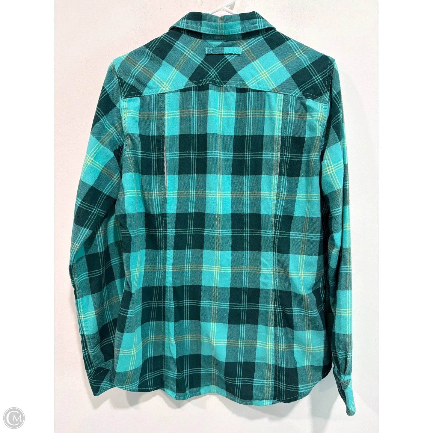 Top Long Sleeve By Duluth Trading In Green, Size: M
